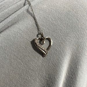 Kay Jewlers Heart Necklace